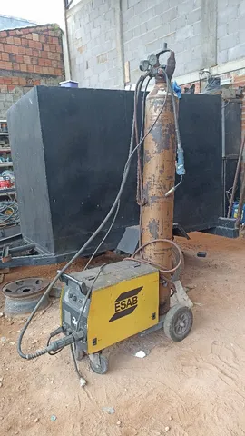 Máquina de solda MiG elsab 215i