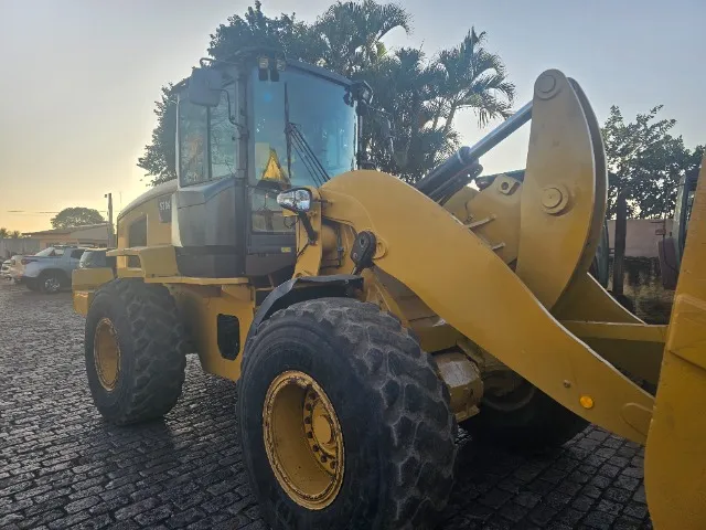 Pá carregadeira Caterpillar 938k ano 2016