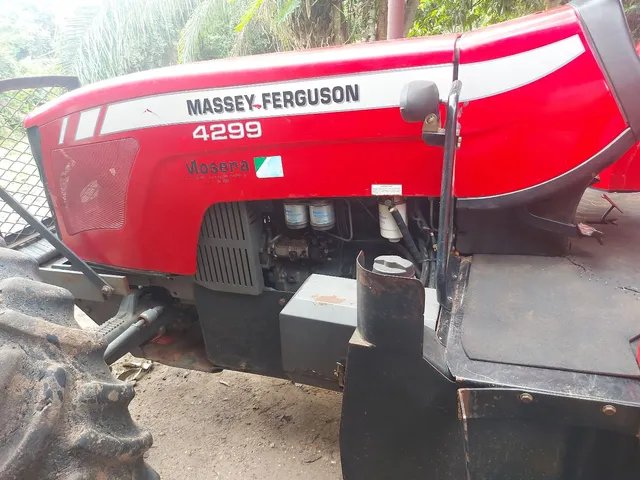 trator massey Ferguson 4299 2010 