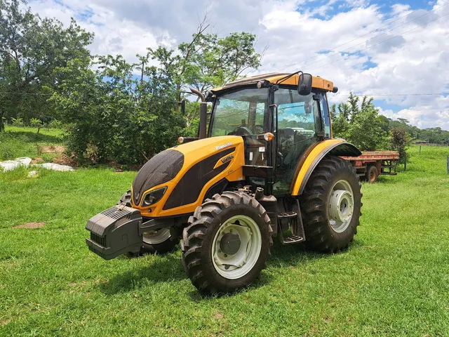 Trator Valtra A94s