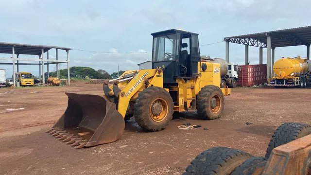 Pa carregadeira New holland 12c