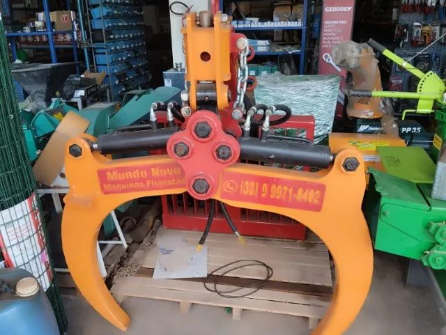 Mini skidder