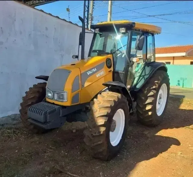 Trator Valtra Bm 100 Ano 2009