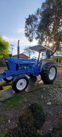 Trator ford