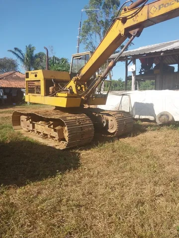 Vendo escavadeira poclain TCS