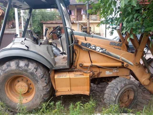 Retroescavadeira case 580 m 4x4