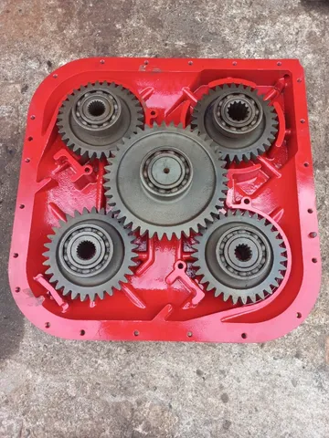 Caixa 4 furos da Case 9900