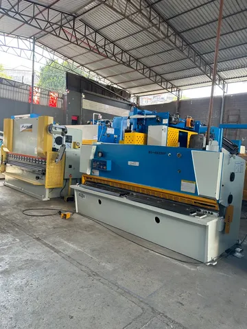 Dobradeira e guilhotina CN 3000x5/16