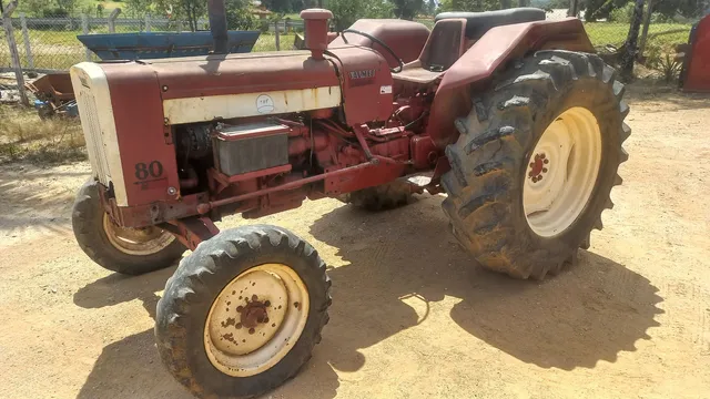 Trator Valmet 80id