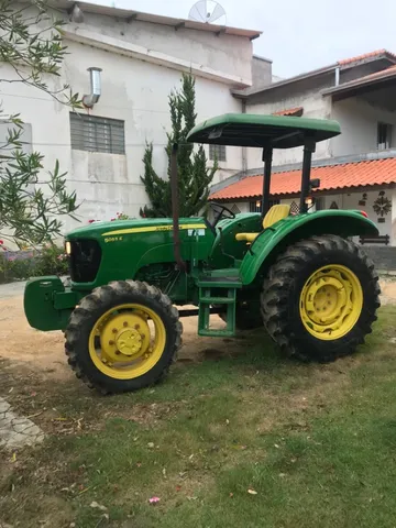 Trator john Deere 5055