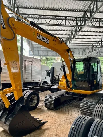 Escavadeira Hidraulica JCB 2022 