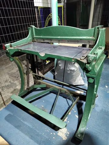guilhotina de pedal