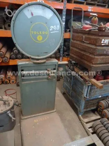 Balança de plataforma contadora M/ Toledo Mod. 2481-1-B. 