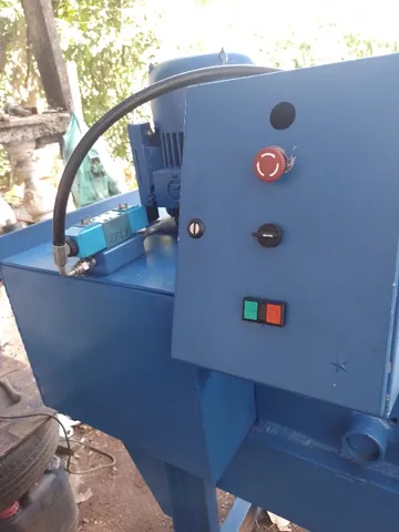 Tesoura para cortar sucatas 