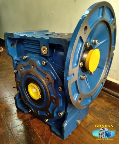 Redutor NMRV 110 (MR7) - NOVO - Caixa Redutora de velocidade em ferro