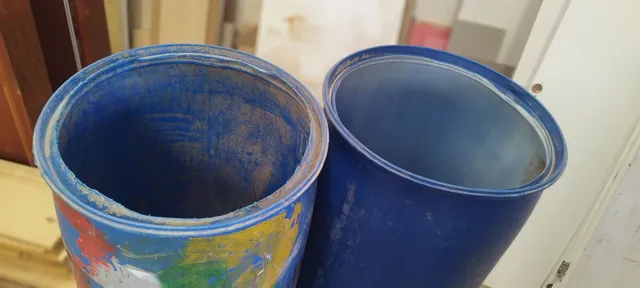 Tambores 200L faz entrega