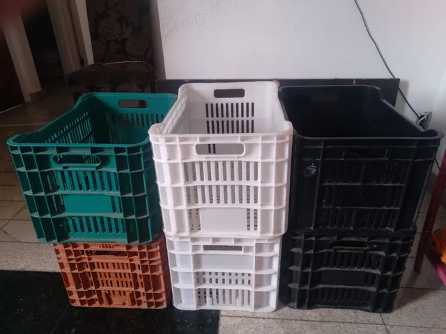 Caixa plástica para verduras