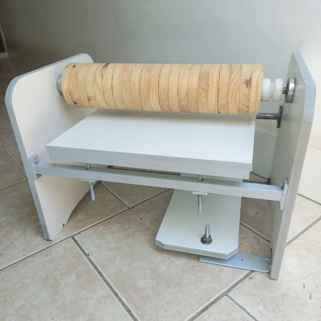 Lixadeira de rolo Artesanal Luthier