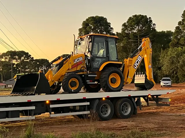 Retroescavadeira 3cx JCB 2023 LOCAÇÃO MENSAL 