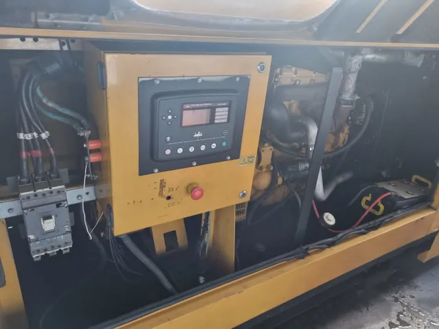 GERADOR DE ENERGIA 100 KVA
