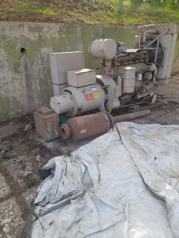 GERADOR DE ENERGIA 120/100 KVA