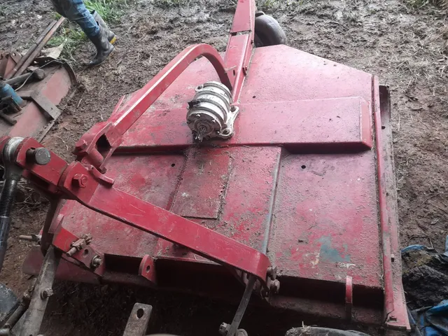 Roçadeira tatu 1.70mts.