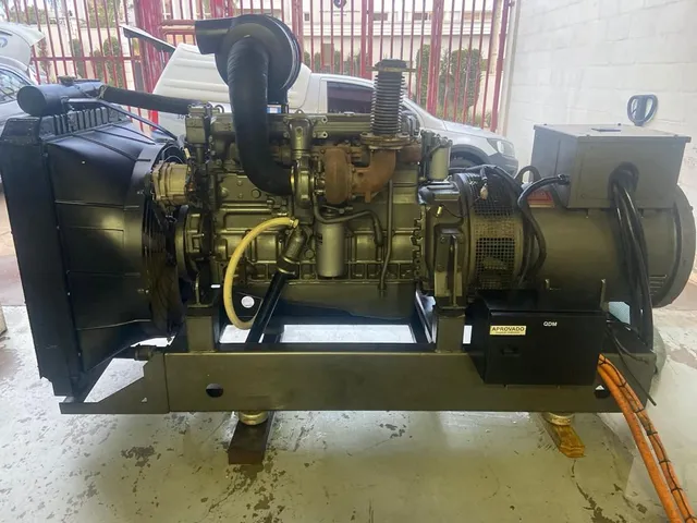 GERADOR DE ENERGIA 150 KVA/ ANO: 2001
