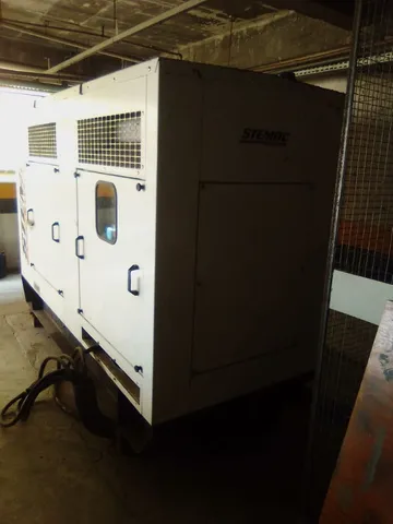 GERADOR DE ENERGIA 150 KVA/ ANO: 2013