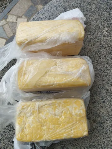 Vendo queijo serrano novinho pensando um kilo e meio 