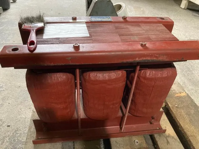 Transformador Isolador Trifasico 40 Kva 220v/380v C/ Neutro