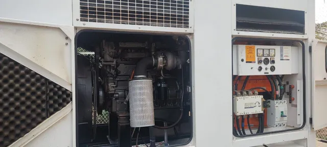 GERADOR DE ENERGIA 150 KVA/ ANO: 2010/ HORAS DE USO: 1030