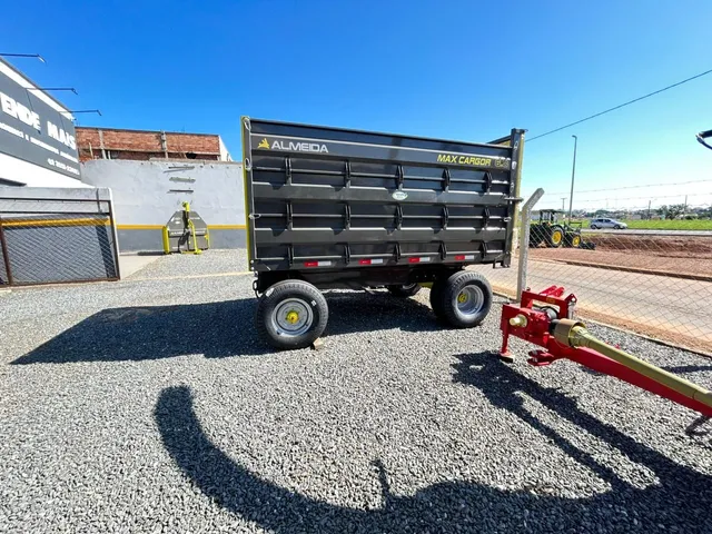 Carreta basculante Max Cargor 6.0 C/ Pneus