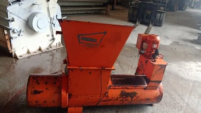 Máquina extrusora saída de 430 mm com motor elétrico