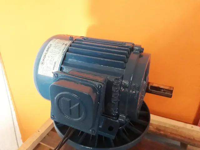 Motor 3 HP alta rotação trifásico 