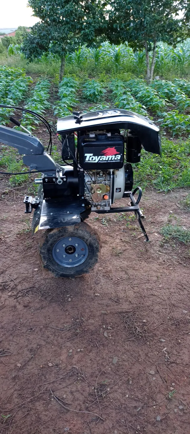 Tratorito Toyama motocultivador
