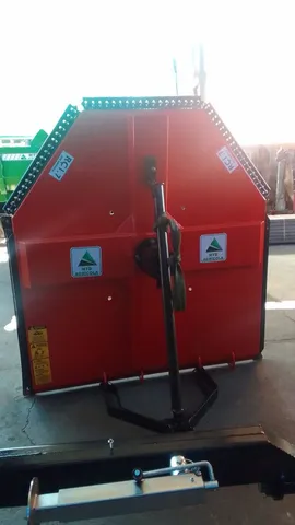 Vendo roçadeira nova 1.7m 