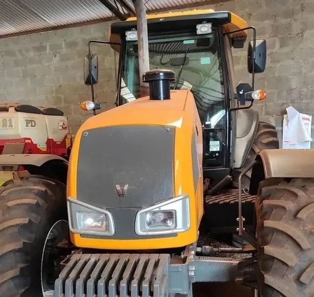 Trator Valtra BH 180
