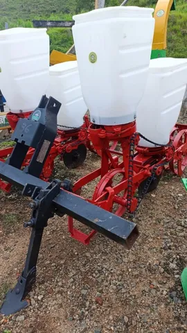 Plantadeira Jumil 2 linhas para trator 