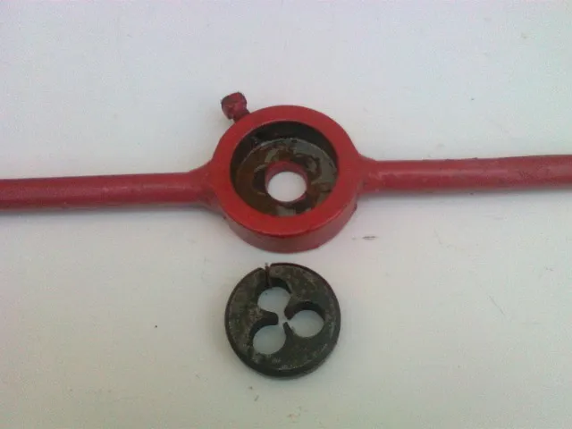Torno manual p/ fazer rosca + cossinete 1/4"