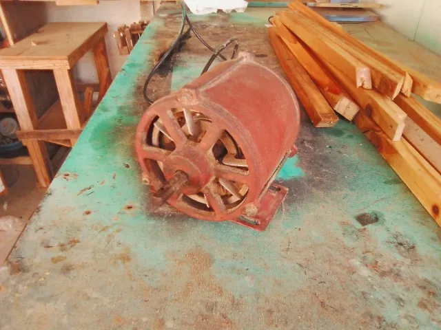 Dois motores para troca