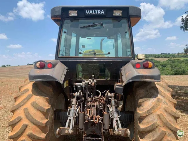 Trator Valtra BM