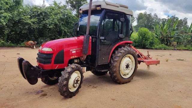 Trator Yanmar Agritech 1175