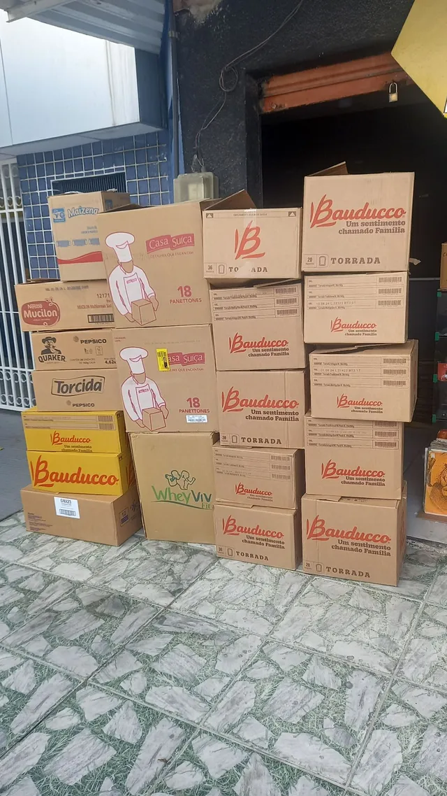 Caixa de papelão para mudanças e etc 