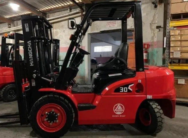 Empilhadeira Maximal ano 2014 tripex