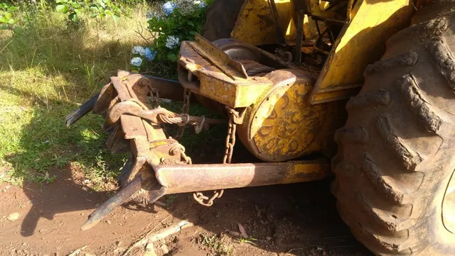 CBT 1105 4x4 lamina e guincho TMO 33 ton aceito tr0cas