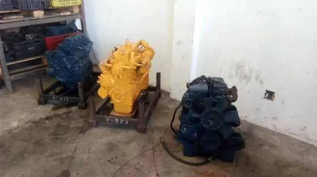 Motor Kubota V2403 parcial á base de troca