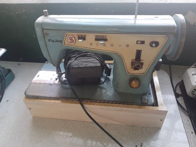 Maquina de Costura 