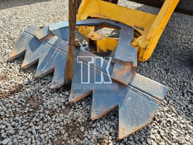 cod.747 Garfo Desbrotador - TK Tratores Nova Andradina - MS 