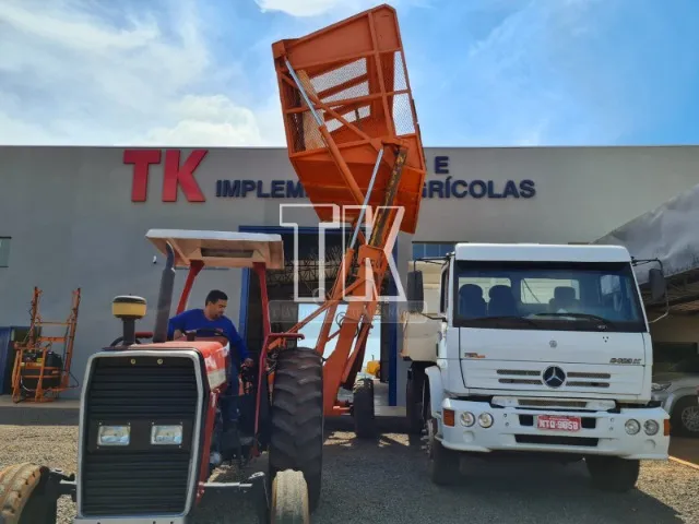 Carreta Transbordo Sermag de 20 mts Cúbicos - TK Tratores Nova Andradina - MS 