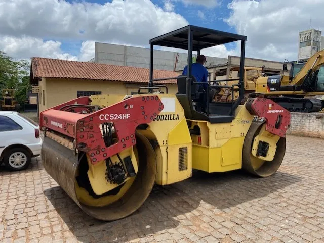 Vende-se Rolo Compactador Dynapac Cc 524 Hf Ano: 2008